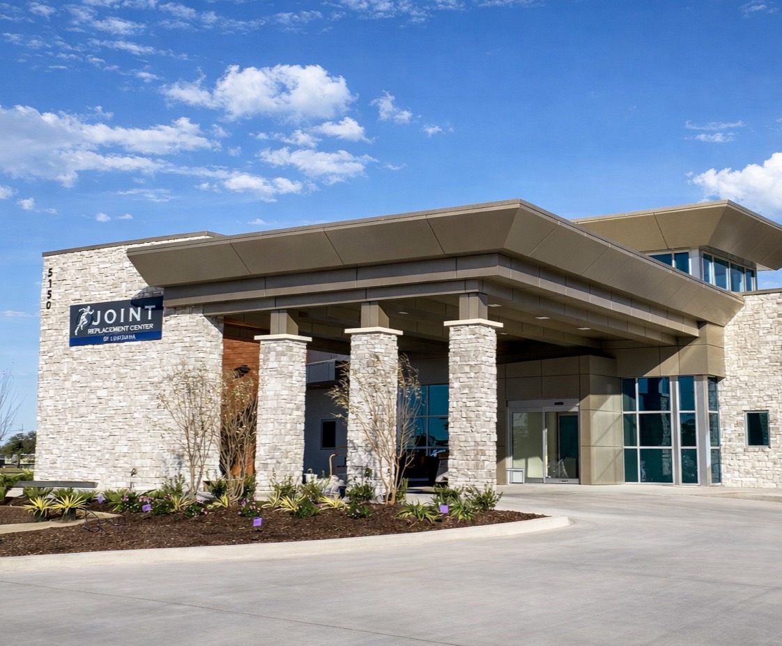 Joint Replacement Center of Louisiana in Lake Charles, Louisiana. Building Exterior, designed by Hardaway Sziabowski Architects.