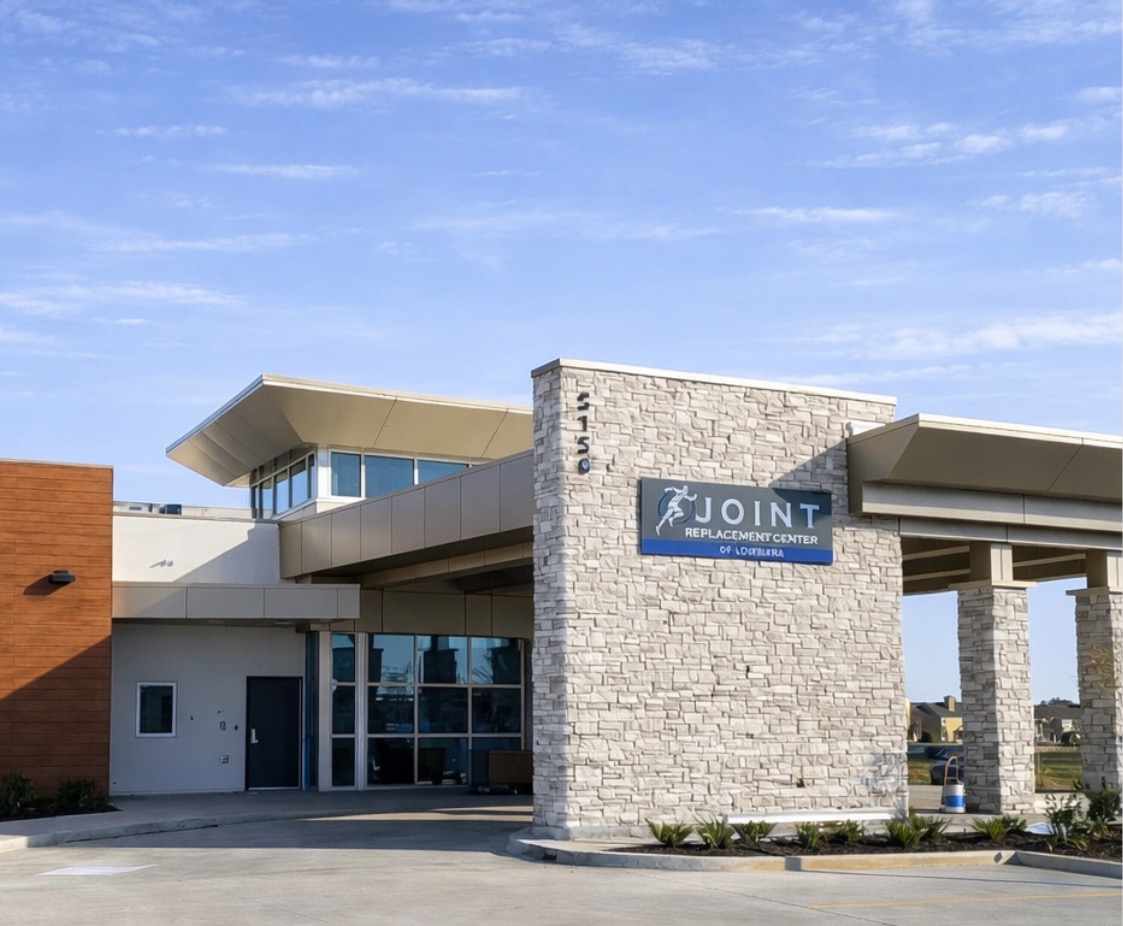 Joint Replacement Center of Louisiana in Lake Charles, Louisiana. Building Exterior, designed by Hardaway Sziabowski Architects.